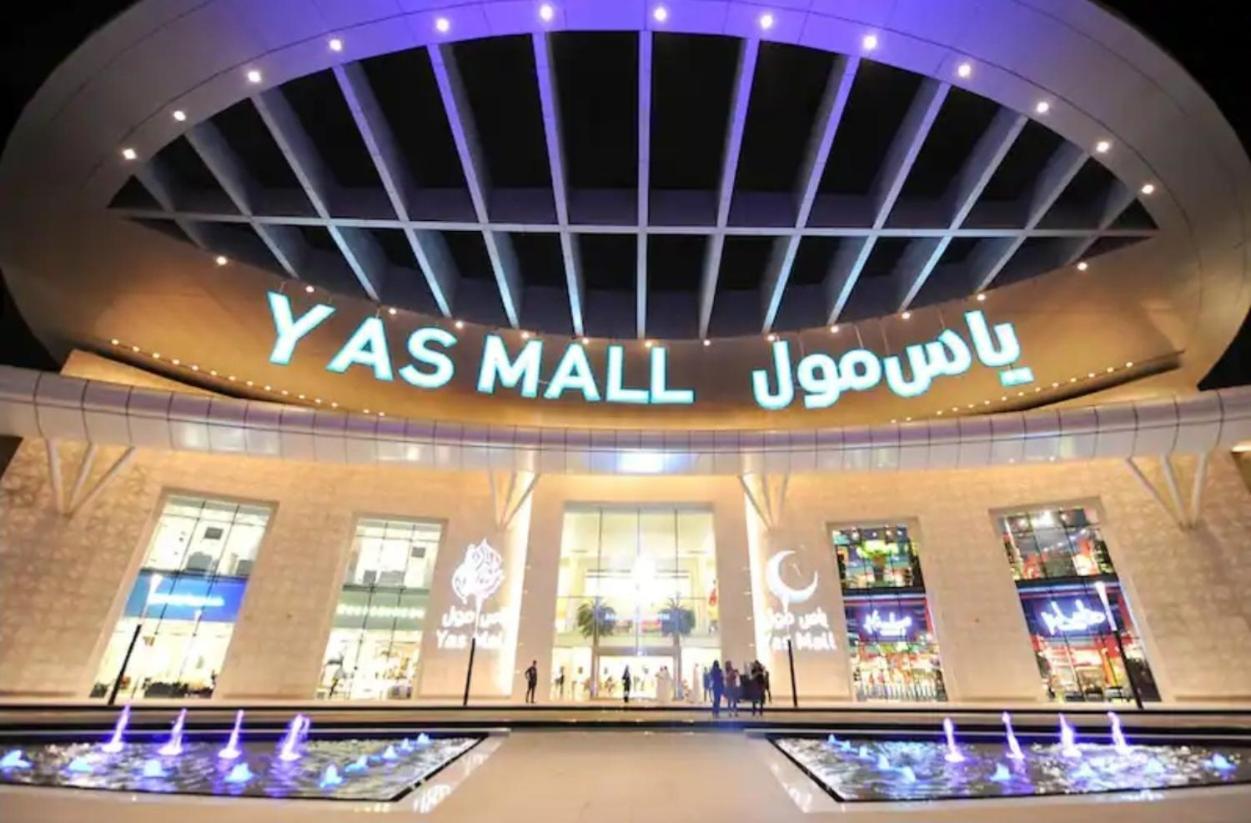 Corniche Street - For Males "Peaceful Bed Space" Abu Dhabi Buitenkant foto